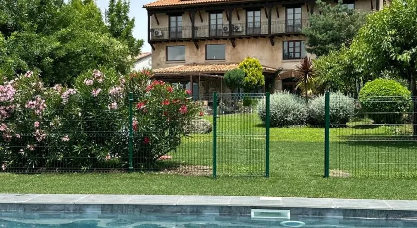 Hotel Rural Candela y Plata - Image 1