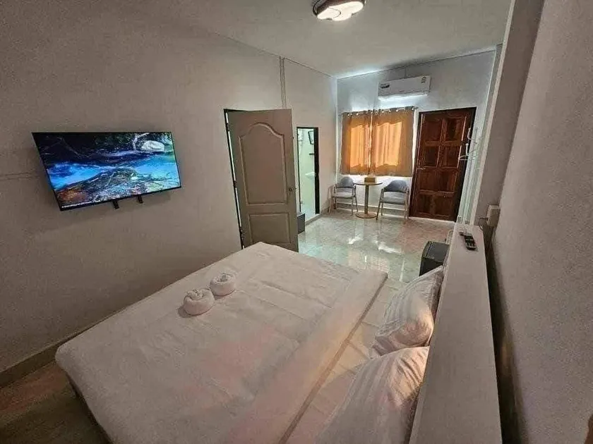 Ban Cha Homm Guesthouse - Image 1