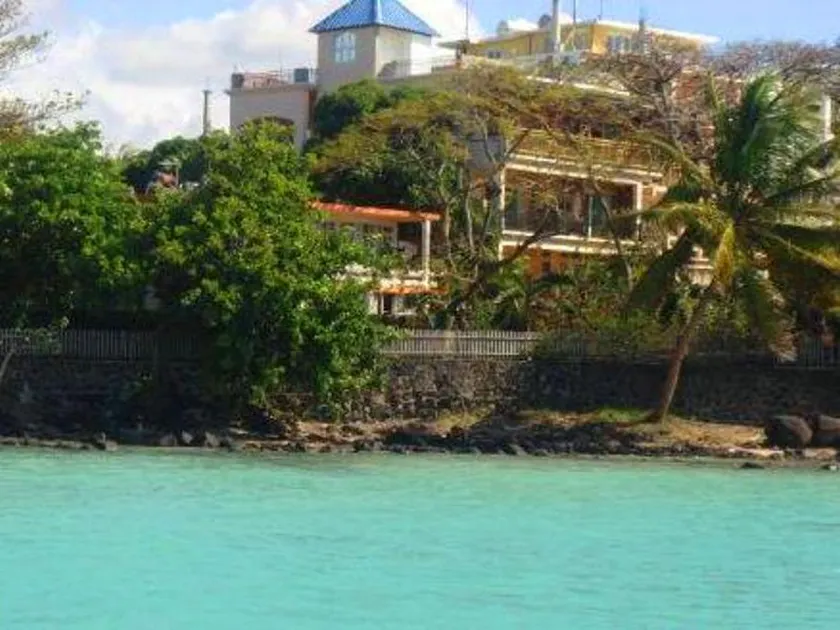 Oceanic Villa - Image 1