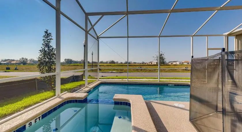 871 DS - Exquisite 5BR Retreat with Pool - Image 1