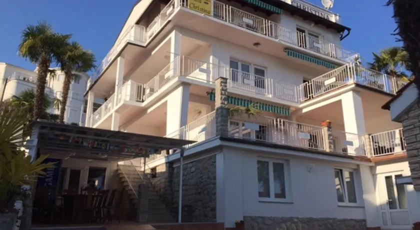 Apartmani Villa Christina - Image 1