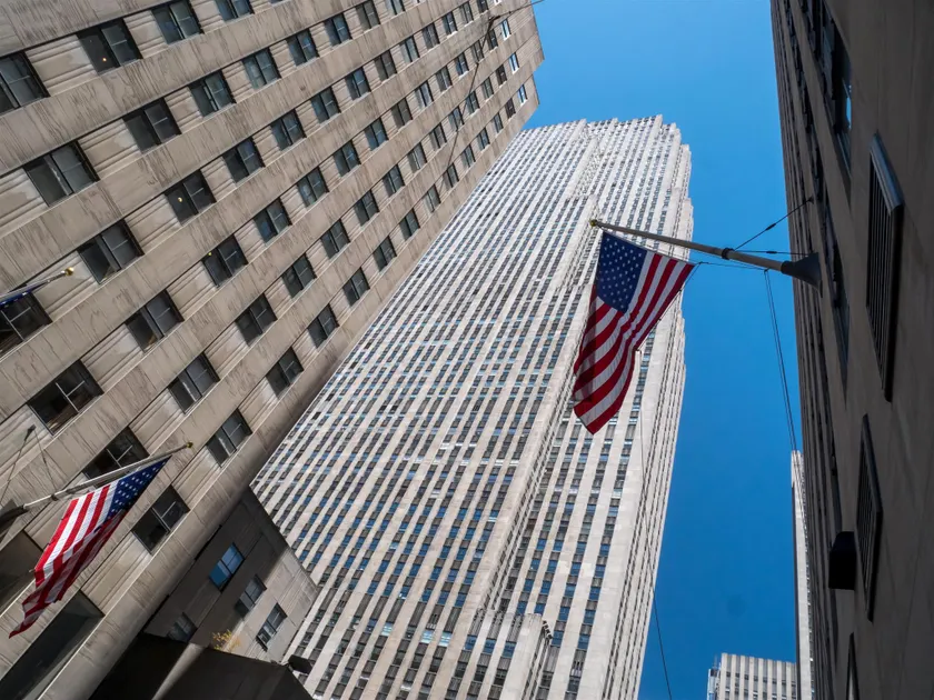 The Towers of the Waldorf Astoria New York - Image 1