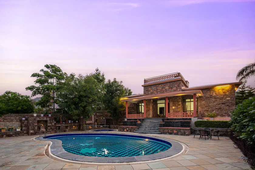 Wild Orchid by StayVista, 2 BHK villa with a swimming pool, spacious lawn & a gazebo for a perfect getaway - Image 1