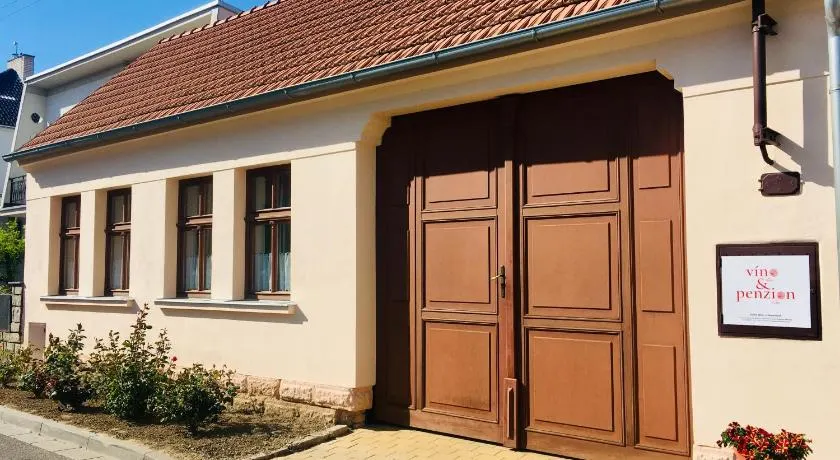 Vinařství Škarecký - Penzion u Staně - Image 1