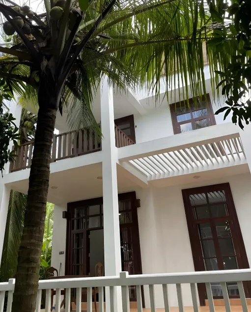 Dinuri villa - Image 1