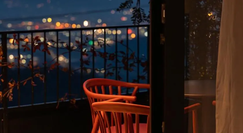 El Cielo - Rooms with Panoramic View & El Carnicero Restaurant - Image 1