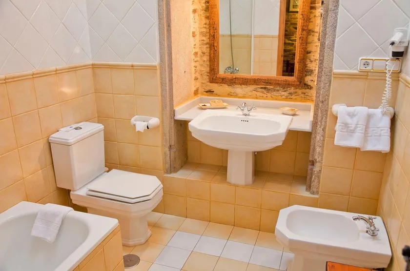 Suite con vistas al jardín - Image 1