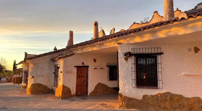 Cuevas El Atochal Orígenes - Image 1