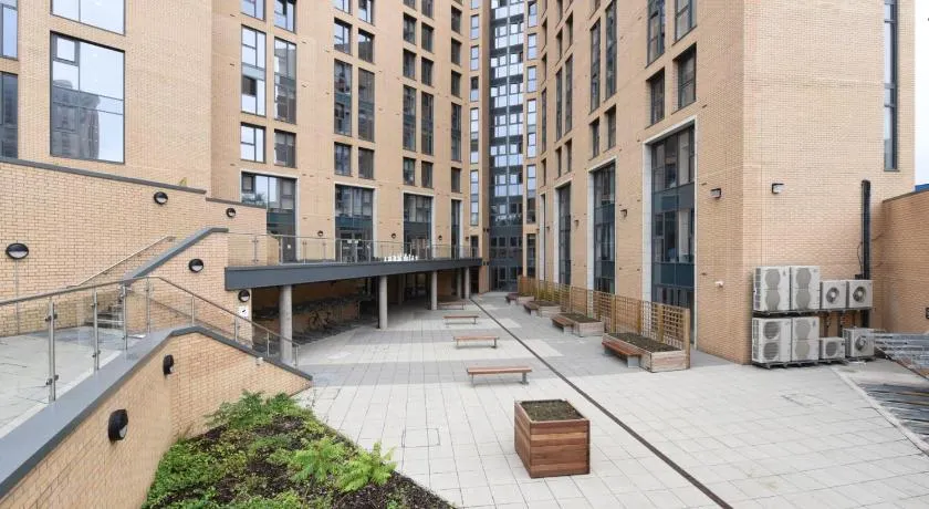 Dobbies Point in Central Glasgow For Students Only - Image 1