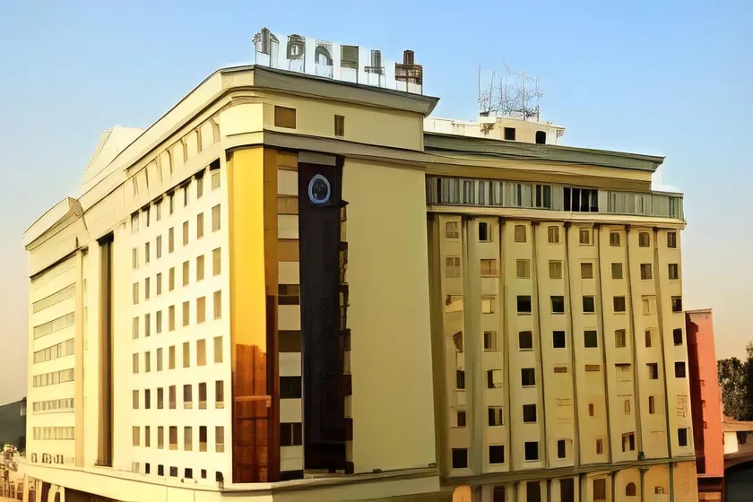 Guangzhou Zhuozun Jinsha Hotel - Image 1