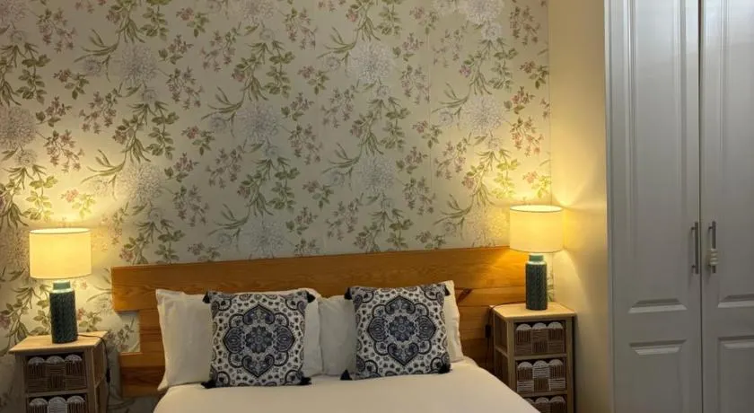 Professional & Approved Self Catering Short Term Holiday Homes - Image 1