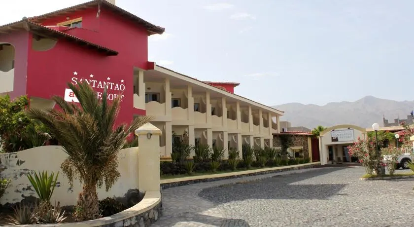 Hotel Santantao Art Resort - Image 1