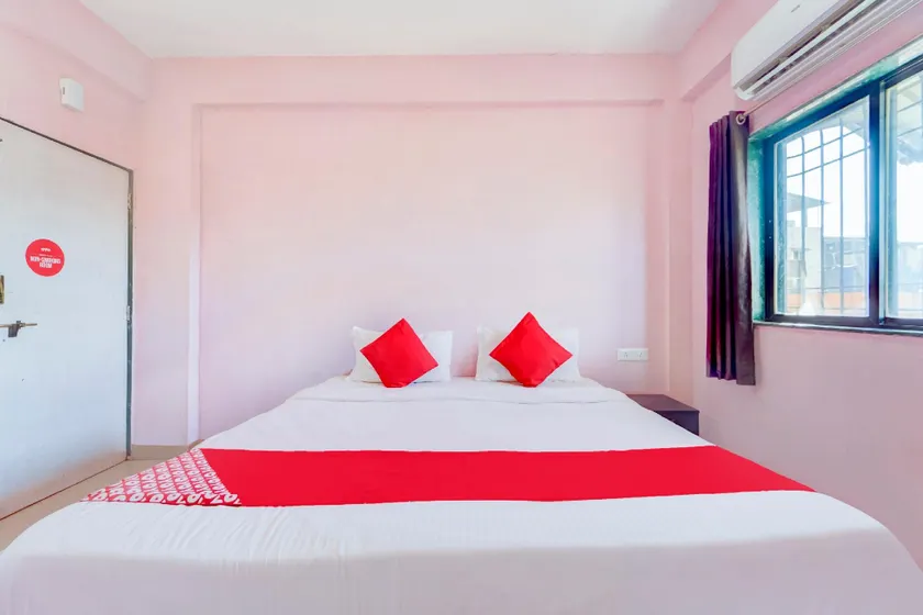 Hotel O Sai Residenci - Image 1