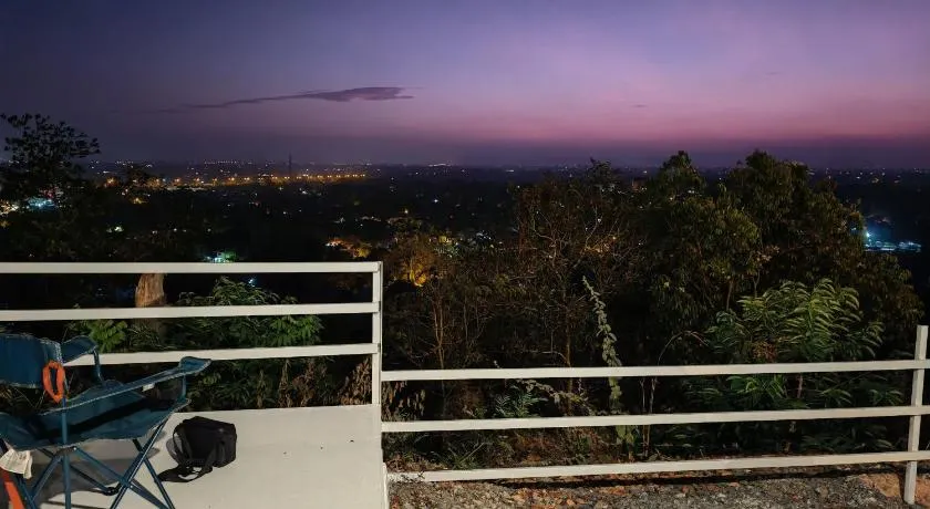 Gunung Medan Glamping & Cafe - Image 1