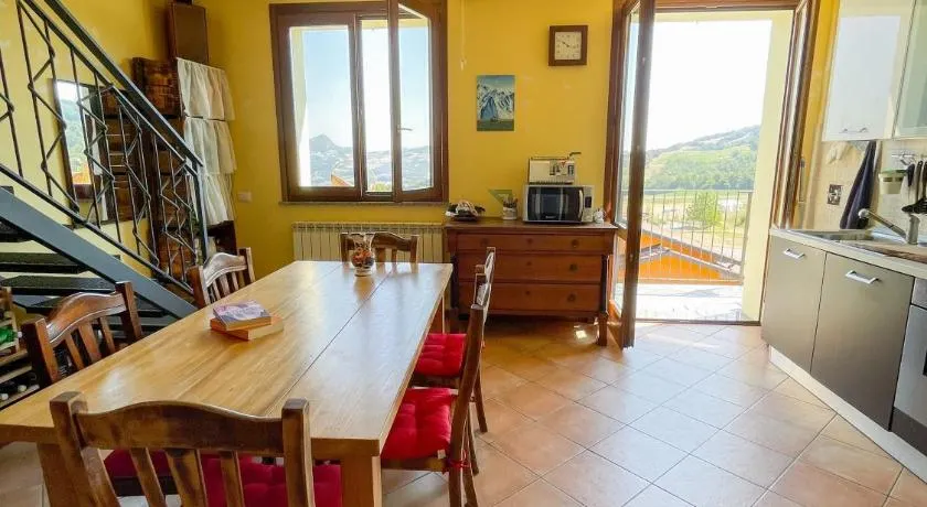 Appartamento vista colline - Image 1