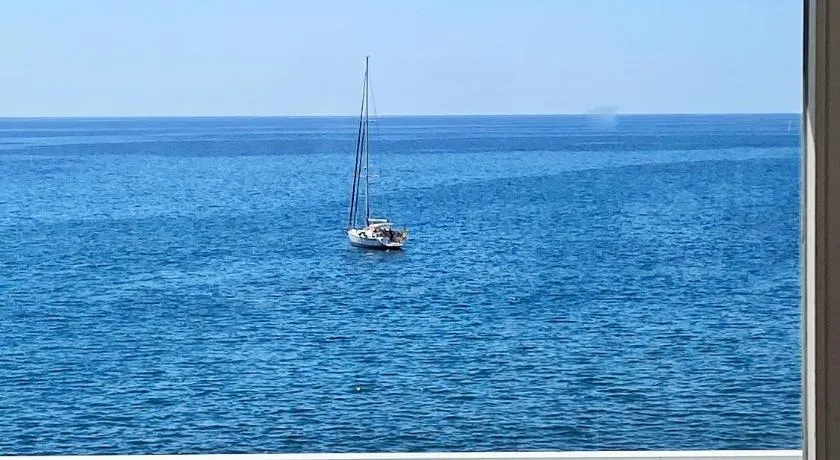 Acapulco Ocean View - Image 1