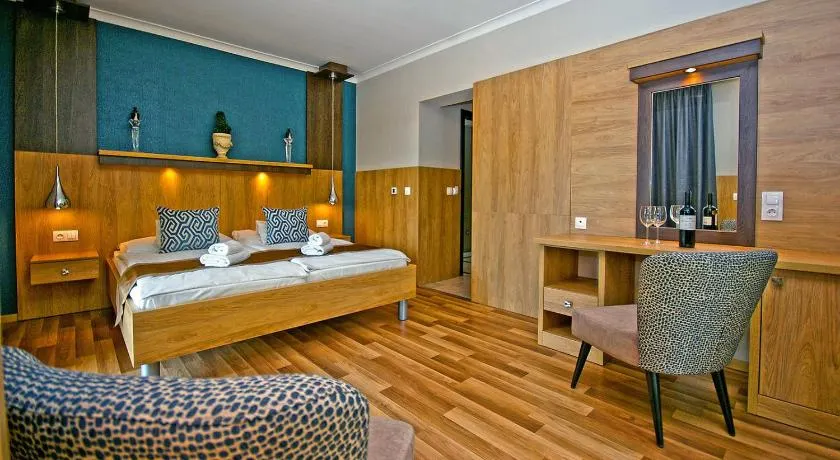Boutique Hotel Divina - Image 1
