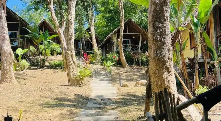 Koh Mook Mountain view - Image 1