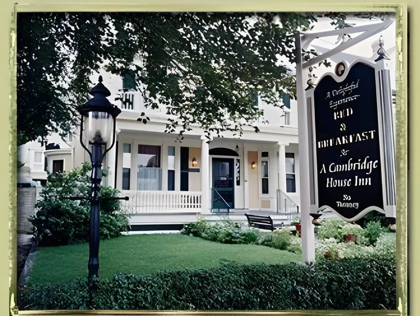 A Cambridge House Inn - Image 1