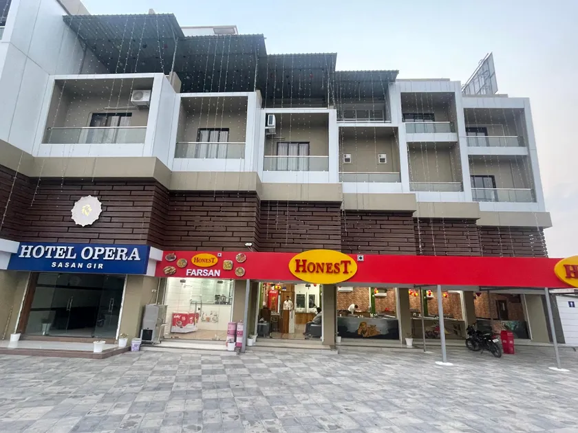 Hotel Opera Sasan Gir - Image 1