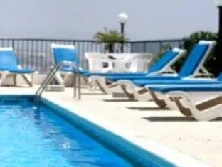 Pissouriana hotel Apartments - Image 1