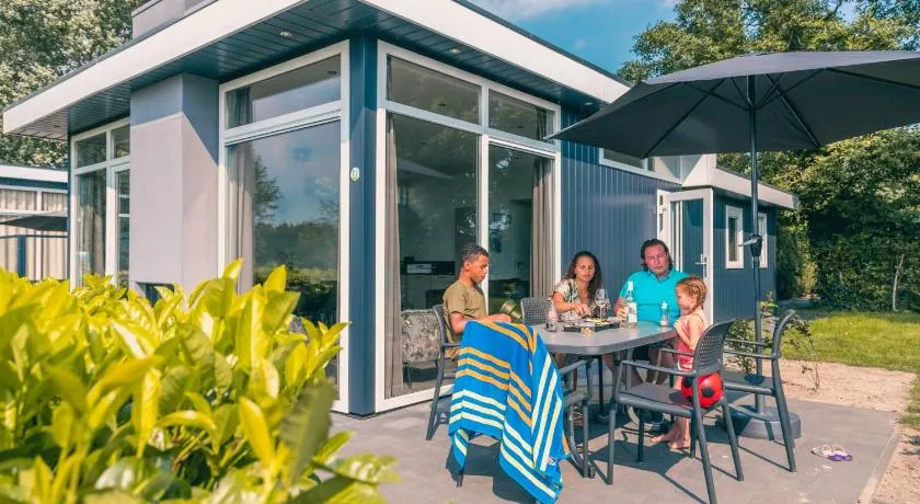 Resort De Biesbosch 4 - Image 1