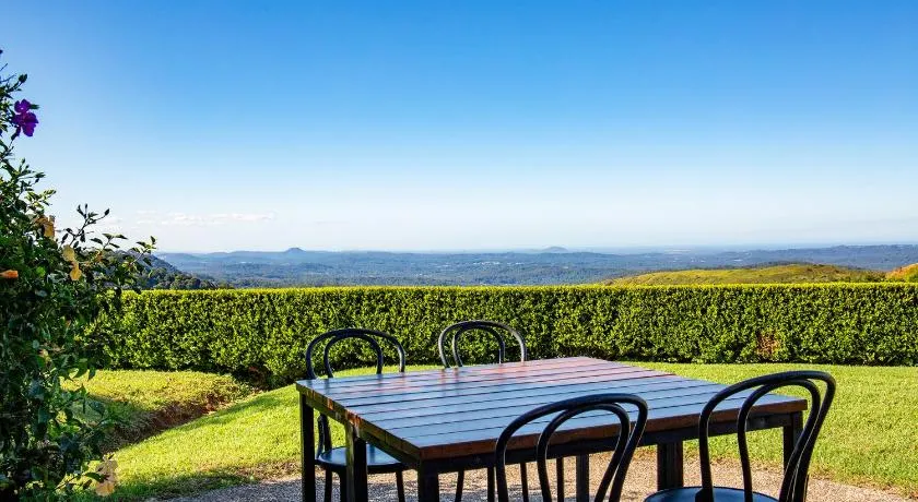 Maleny Views Motel - Image 1