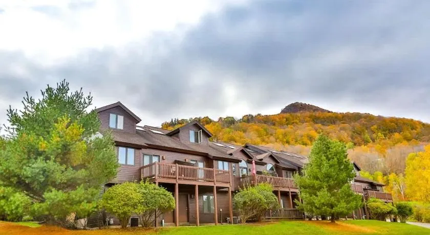 Spacious 3 BR Condo Steps Away From Slopes - Image 1
