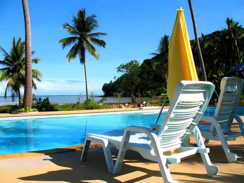 Phangka Paradise Resort - Image 1