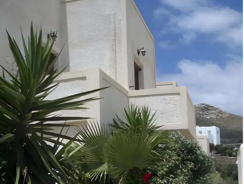 Seabreeze Hotel Ios - Image 1