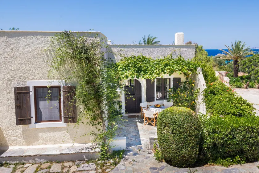 Jasmine house - Image 1