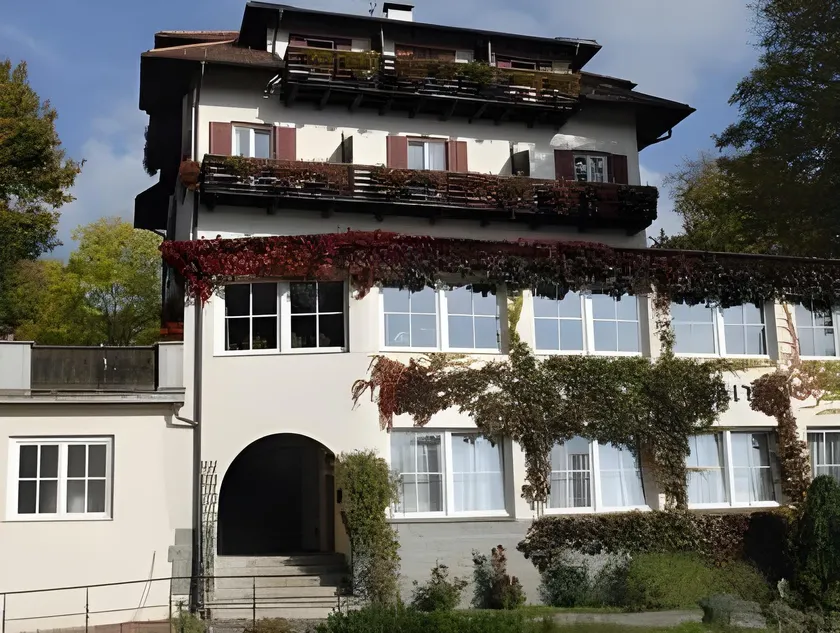 Hotel Dolomiten - Image 1