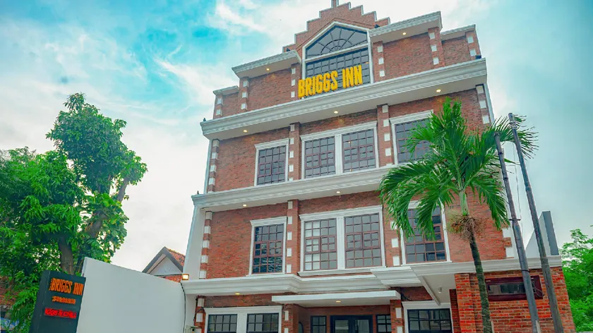 Briggs Inn Surabaya - Image 1