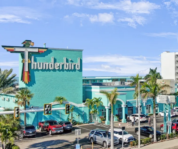 Thunderbird Beach Resort - Image 1