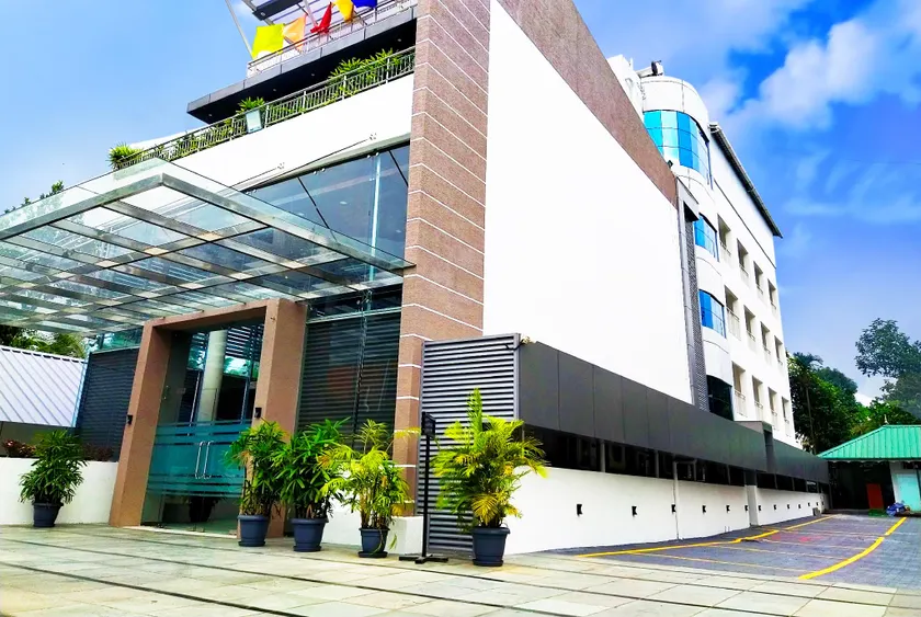 Hotel Kabani Regency - Image 1