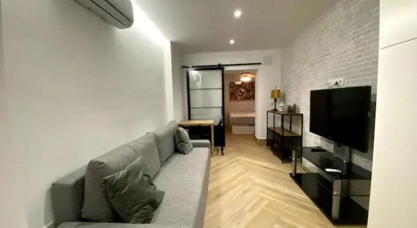 Apartamento Tibidabo Int con Parking - Image 1