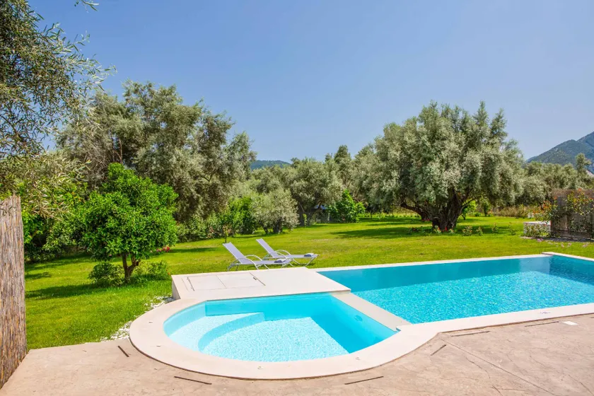 Villa Averto Irene - Image 1