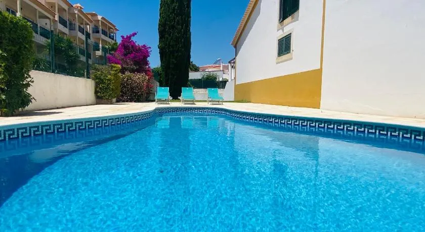 Noly - Shared Pool - 8 Guests - Albufeira - Image 1