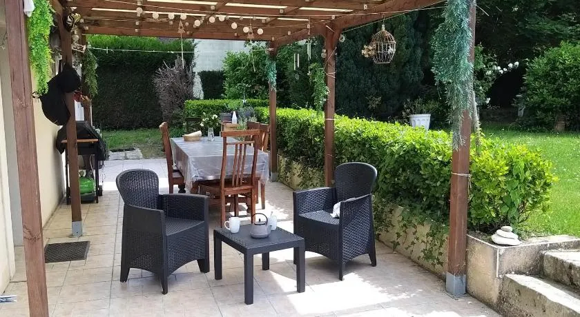 1 à 2 Chambres chez Valérie Gouffé - Image 1
