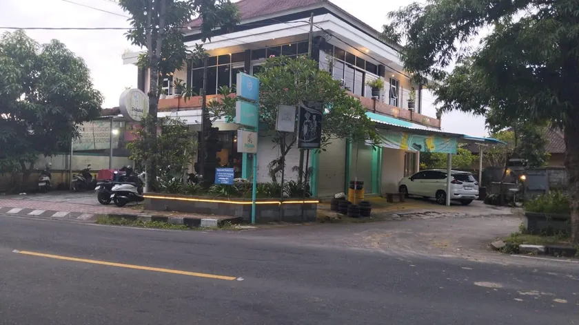 Ubud Suites Batuan - Image 1