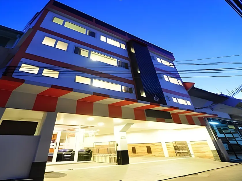 Sky Suites - Image 1