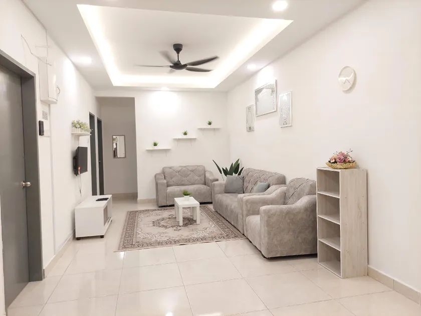 Anis Homestay Nilai - Image 1