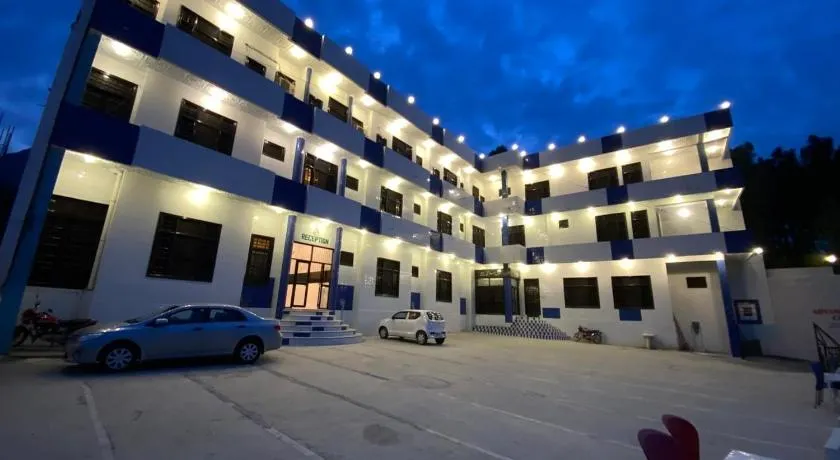 Hotel Hills City, Swat - Image 1