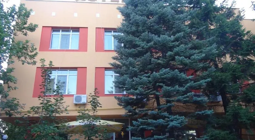 Family Hotel Familya - Image 1