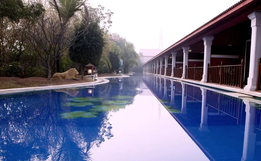 Lagoon Bay at Leonia Hotel - Image 1