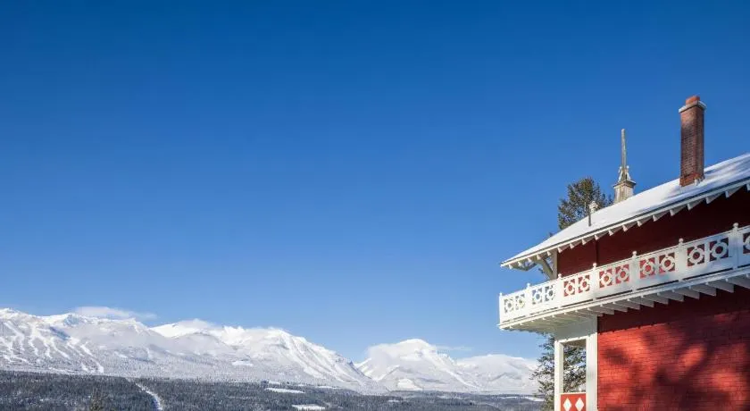 Edelweiss Village & Resort – Chalet Edward & Walter Feuz - Image 1
