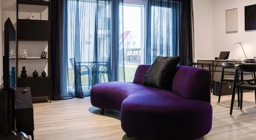 Lio Suite Deluxe Apartment Küche Terrasse Parken Netflix - Image 1