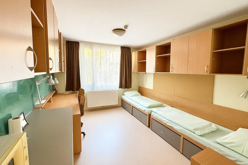 UrbanNest Private Hostel Rooms - Image 1