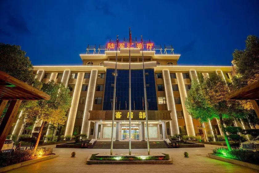 Kai Shun Hotel - Image 1