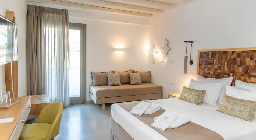Lithos Luxury Suites - Image 1
